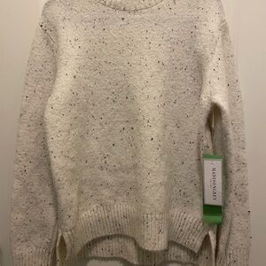 Madison White and Gray Crew Neck Sweater Textured Knit